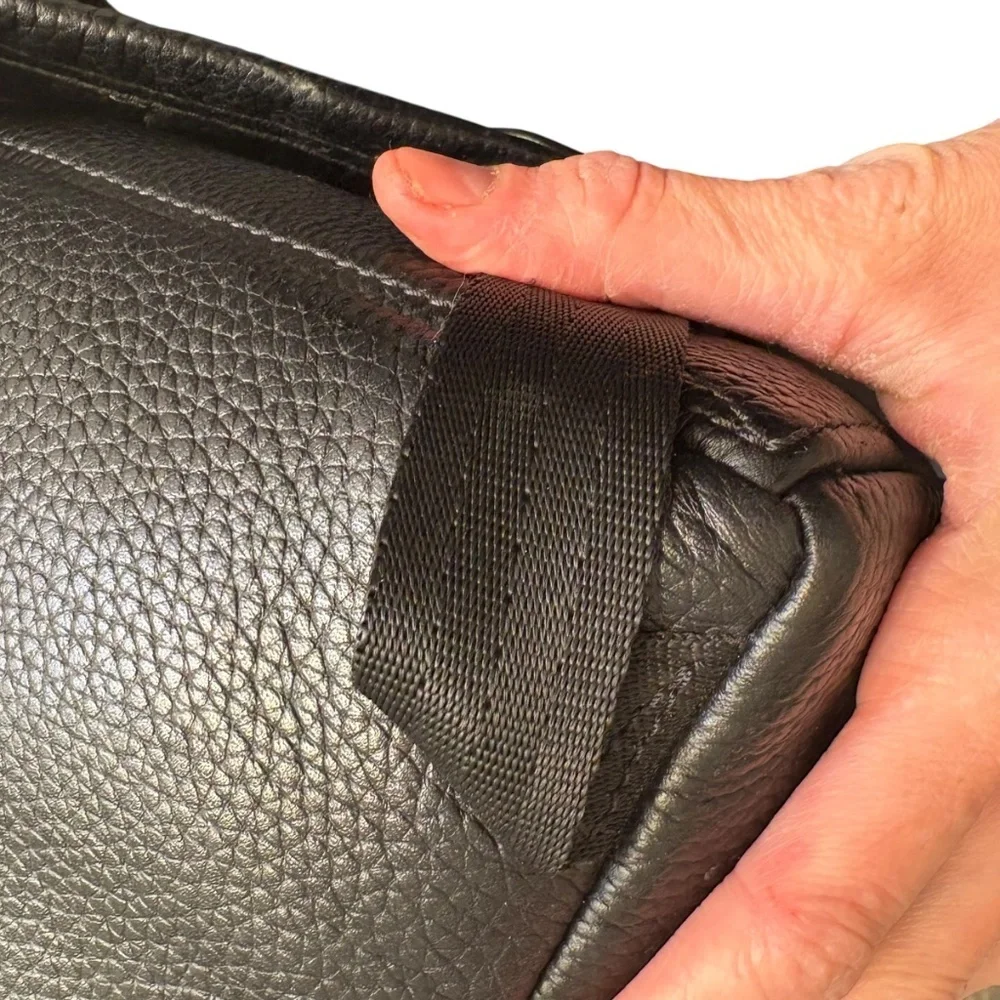 Marc jacobs “haze” black leather backpack bag